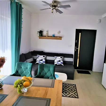 Apartamenty Dzemejra - Jumeirah Ujście-Darłowskie Eksteriør bilde