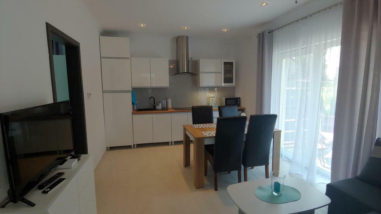 Dzemejra - Jumeirah Apartment Darlowo